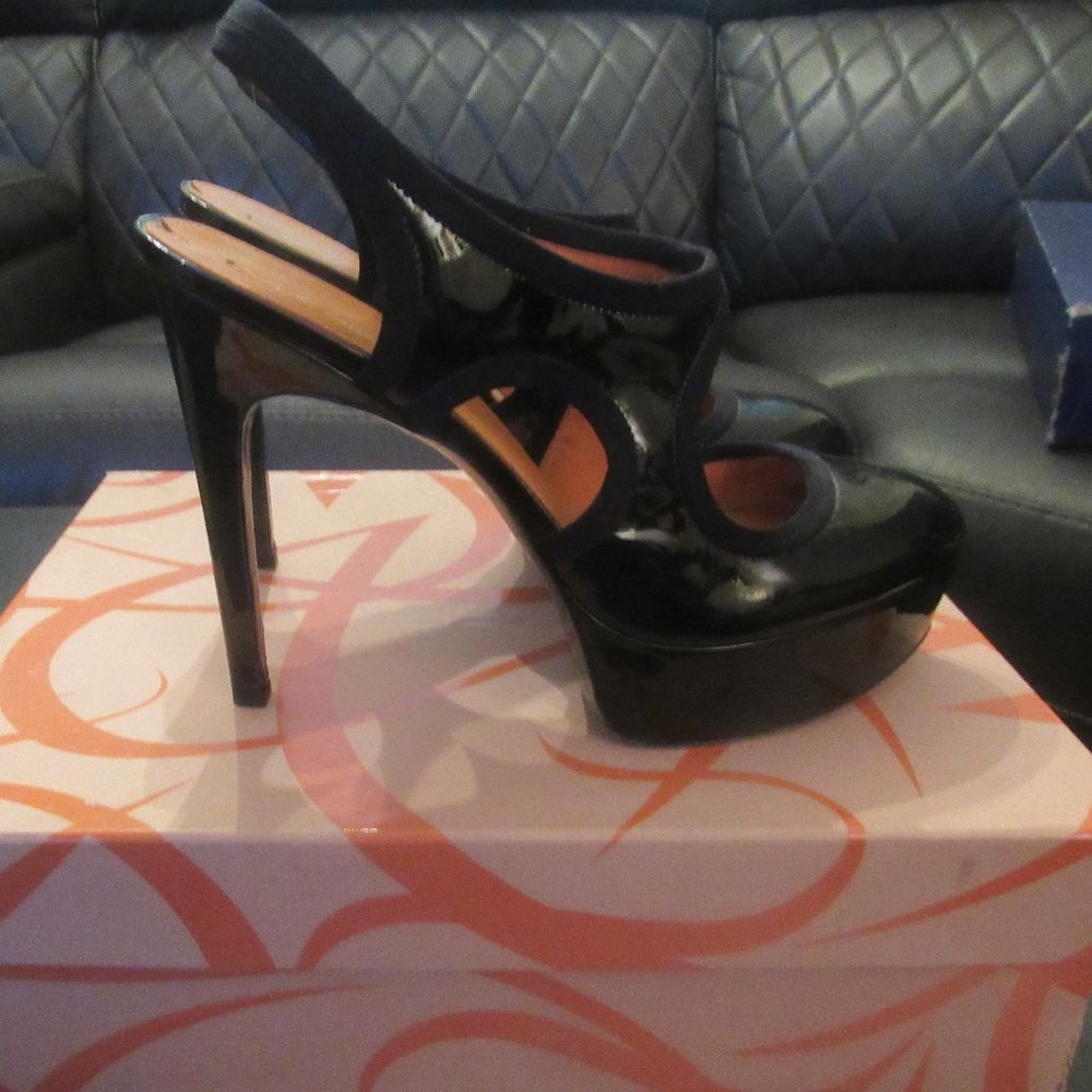 VIA SPIGA- Black Platform Patent Leather Heels ~ Size 9 1/2
